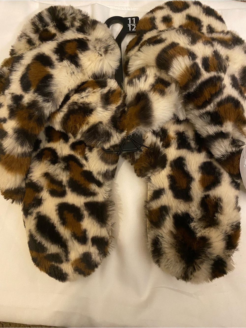Faux Fur Leopard Print Slide Slippers - Beige/Brown